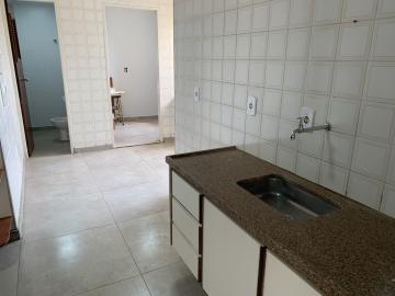 Alugar Apartamento / Padrão em Botucatu R$ 1.400,00 - Foto 6 Alugar Apartamento / Padrão em Botucatu R$ 1.400,00 - Foto 6
