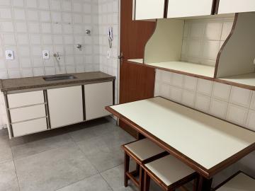Alugar Apartamento / Padrão em Botucatu R$ 1.400,00 - Foto 9 Alugar Apartamento / Padrão em Botucatu R$ 1.400,00 - Foto 9