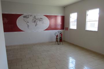 Alugar Comercial / Ponto Comercial em Botucatu R$ 3.300,00 - Foto 3 Alugar Comercial / Ponto Comercial em Botucatu R$ 3.300,00 - Foto 3