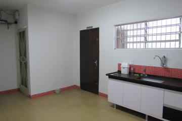 Alugar Comercial / Ponto Comercial em Botucatu R$ 3.300,00 - Foto 16 Alugar Comercial / Ponto Comercial em Botucatu R$ 3.300,00 - Foto 16