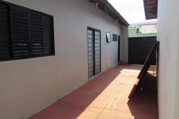 Alugar Comercial / Ponto Comercial em Botucatu R$ 3.300,00 - Foto 22 Alugar Comercial / Ponto Comercial em Botucatu R$ 3.300,00 - Foto 22