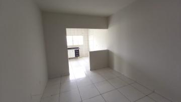Alugar Casa / Padrão em Botucatu R$ 700,00 - Foto 4 Alugar Casa / Padrão em Botucatu R$ 700,00 - Foto 4