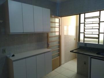 Alugar Apartamento / Padrão em Botucatu R$ 800,00 - Foto 3 Alugar Apartamento / Padrão em Botucatu R$ 800,00 - Foto 3