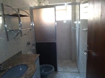 Alugar Apartamento / Padrão em Botucatu R$ 800,00 - Foto 10 Alugar Apartamento / Padrão em Botucatu R$ 800,00 - Foto 10