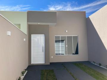 Alugar Casa / Padrão em Botucatu. apenas R$ 290.000,00