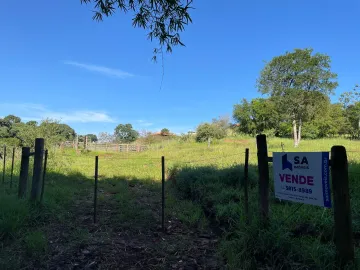 Alugar Rural / Chácara em Botucatu. apenas R$ 600.000,00