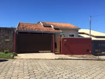 Alugar Casa / Padrão em Avaré. apenas R$ 900.000,00