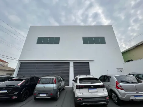 Botucatu Vila dos Lavradores Salao Locacao R$ 25.000,00  6 Vagas Area do terreno 480.00m2 Area construida 374.70m2