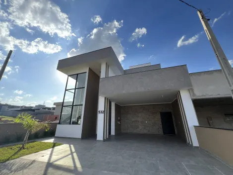 Casa / Condomínio em Botucatu/SP 