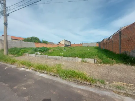 Alugar Terreno / Padrão em Botucatu. apenas R$ 150.000,00